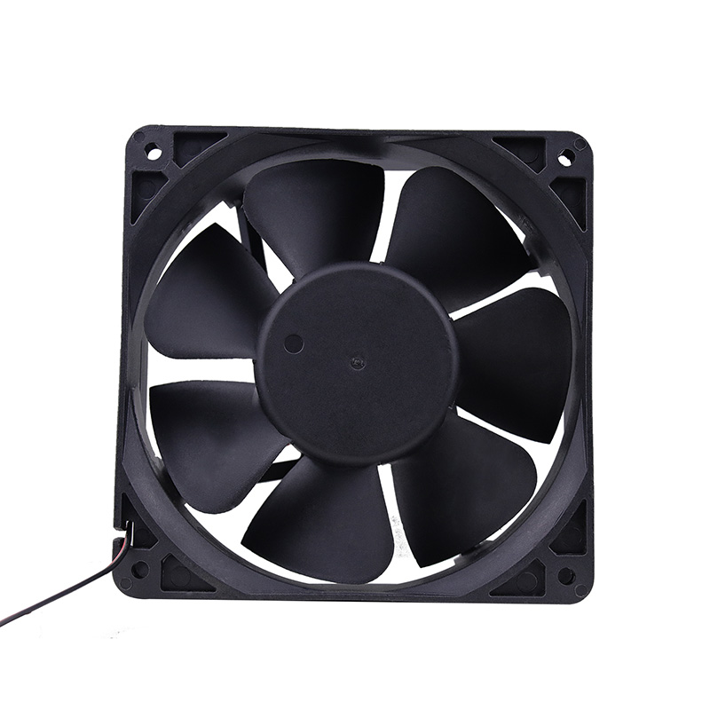 DC-axiale ventilator 120x120x38mm-1